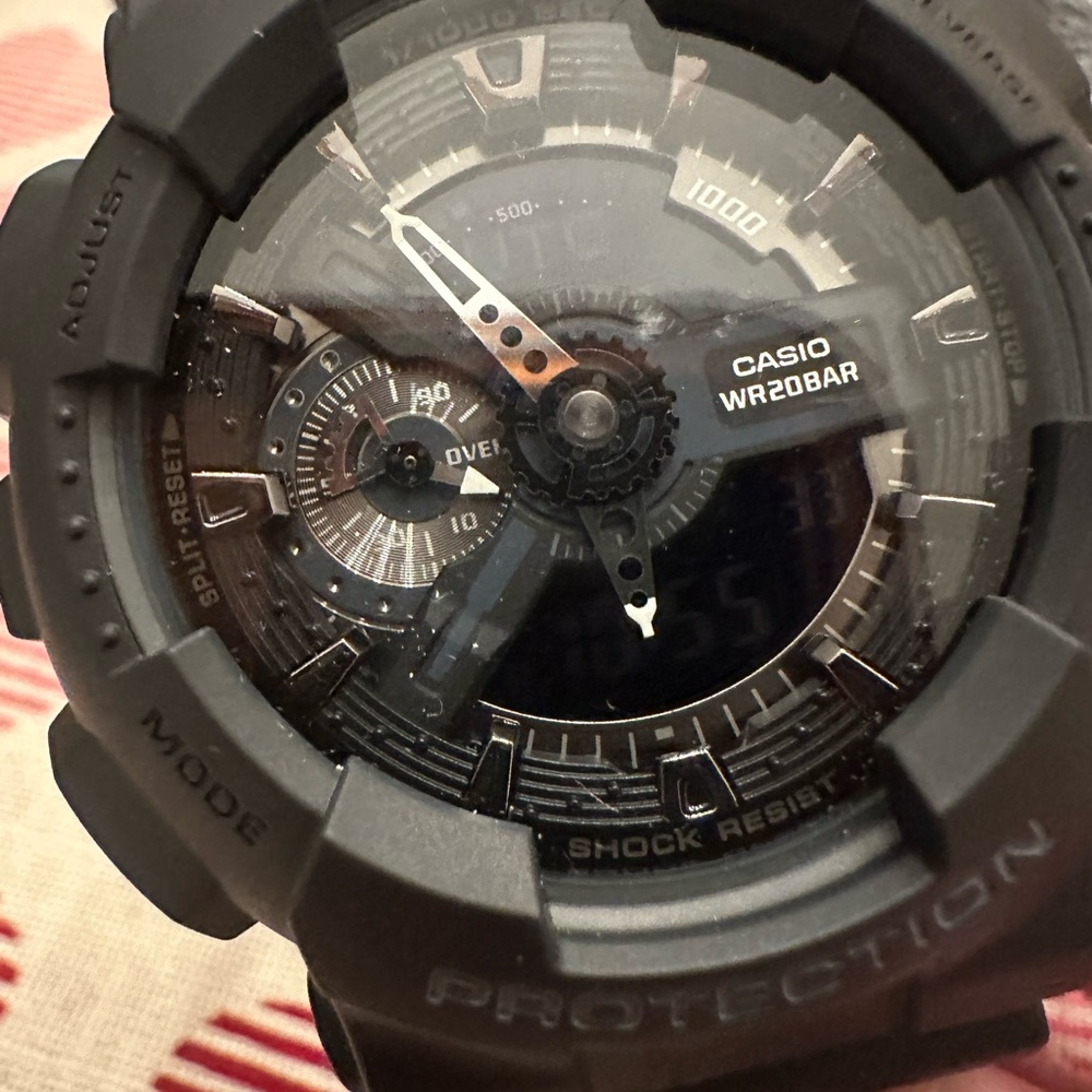 G-Shock Black Watch - Picture 6 of 7